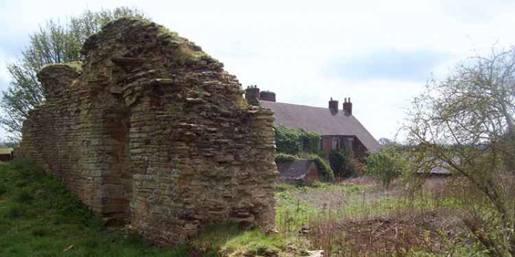 Codnor Castle Cottage