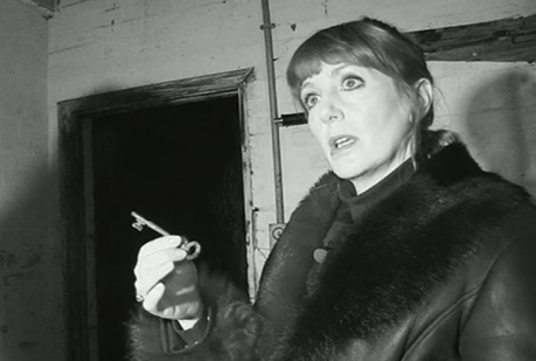 Yvette Fielding & Mel Crump At Drakelow Tunnels - Most Haunted