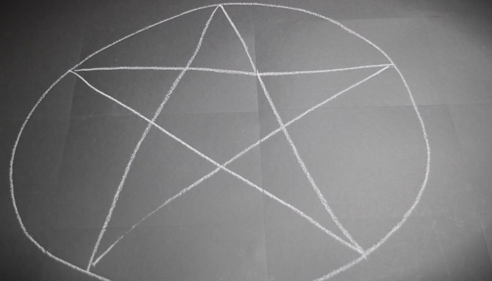 Draw A Pentagram