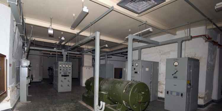 The 1950s telephone exchange was upgraded in the 80s, this is the power plant for the new exchange.