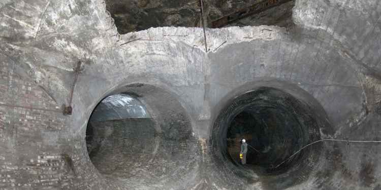 A huge junction in a section of the bunker's ventilation tunnel.