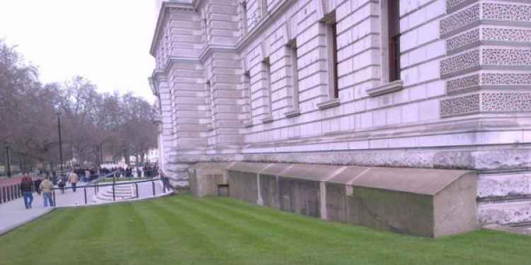 'The Slab' a thick concrete shield built around the base of the treasury building to protect the bunker below.