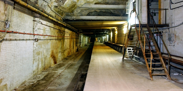 Platform 1 of the underground station, part of the ammunition depot in Tunnel Quarry.