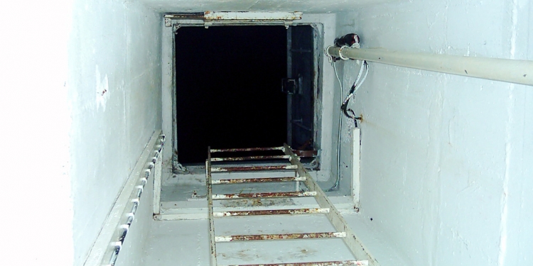 ROC vertical entrance hatch.