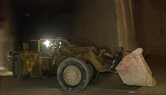 Deep, Dark & Dusty - Quarrying Machines