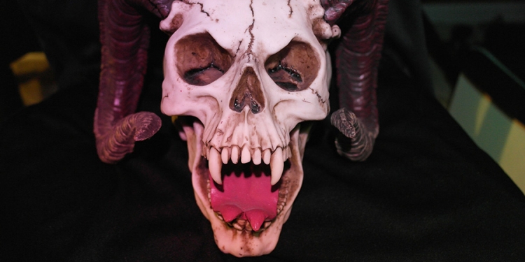 Horned Skull Monster