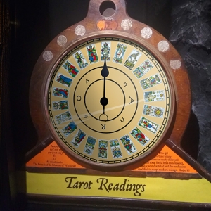 Tarot Card Machine