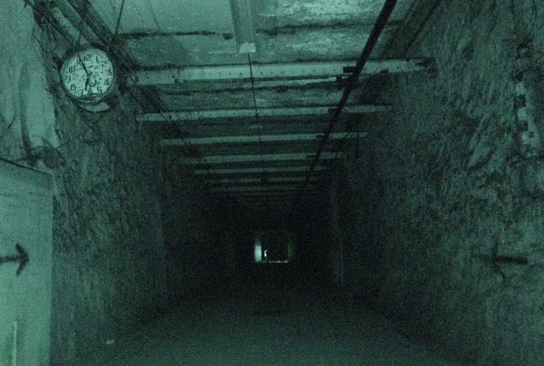 Darkelow Tunnels Live Stream