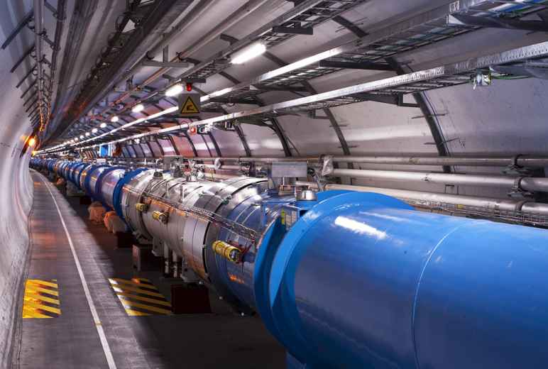 Large Hadron Collider (LHC)